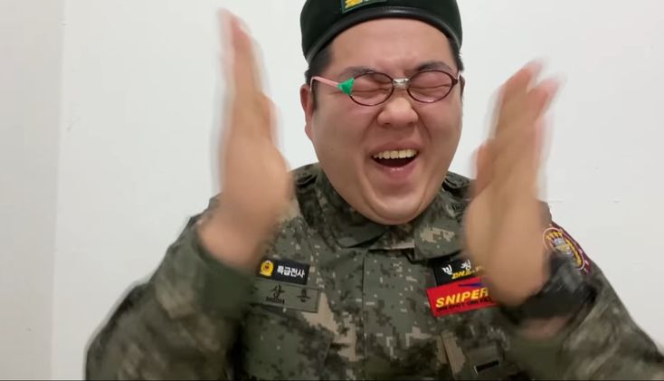 post-thumbnail